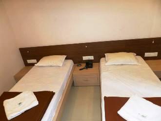 Hotel Midtown inn, Trimbakeshwar 4